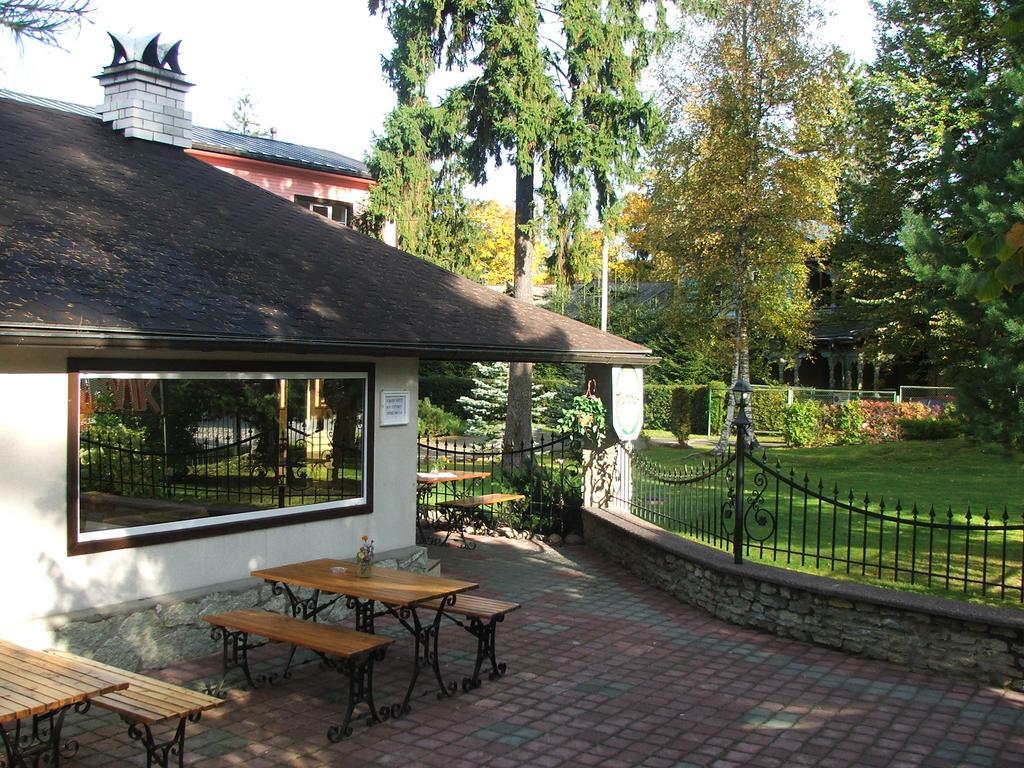 Hotel Pansionaat Valentina Narva-Jõesuu Exterior foto